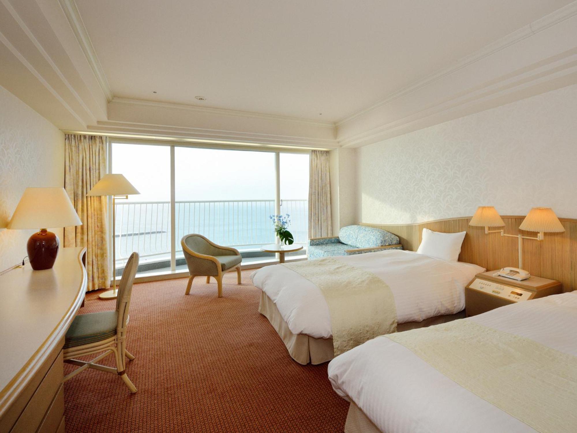 Irago Resort & Convention Hotel Tahara ภายนอก รูปภาพ